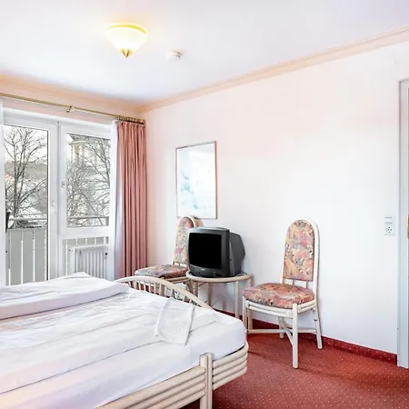 Adler Bellevue *